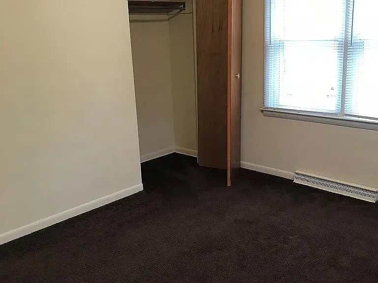 1407 Oakland Pkwy — Photo 5