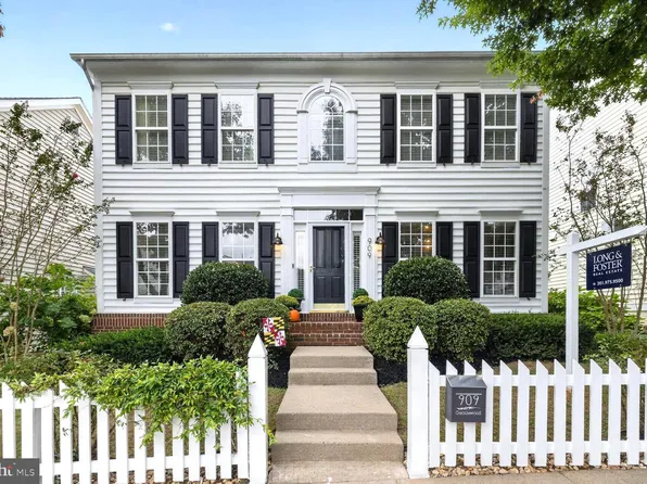 909 Gentlewood St, Gaithersburg, MD 20878
