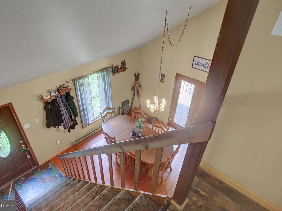 34th image of 845 Oak Ridge Dr