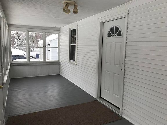 3rd image of 1934 Silver Ave SE