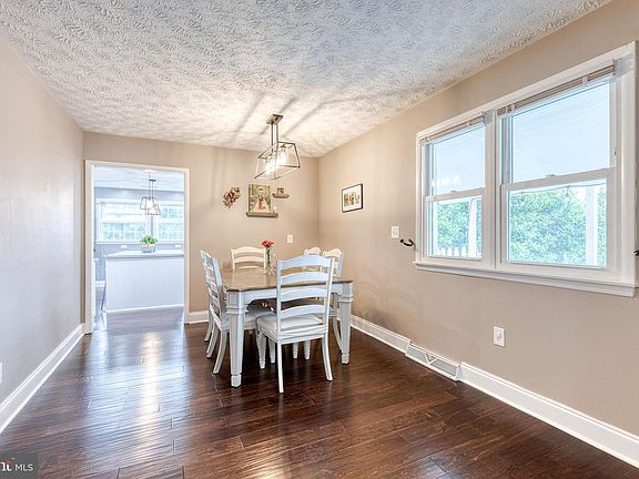 5th image of 5145 Bartholow Rd