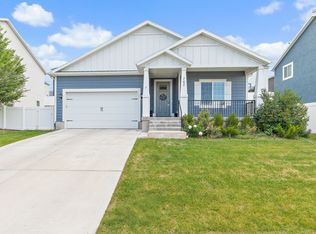 762 N White Horse Dr, Spanish Fork, UT 84660