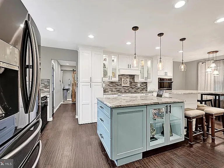 4296 Wolf Hill Dr — Photo 4