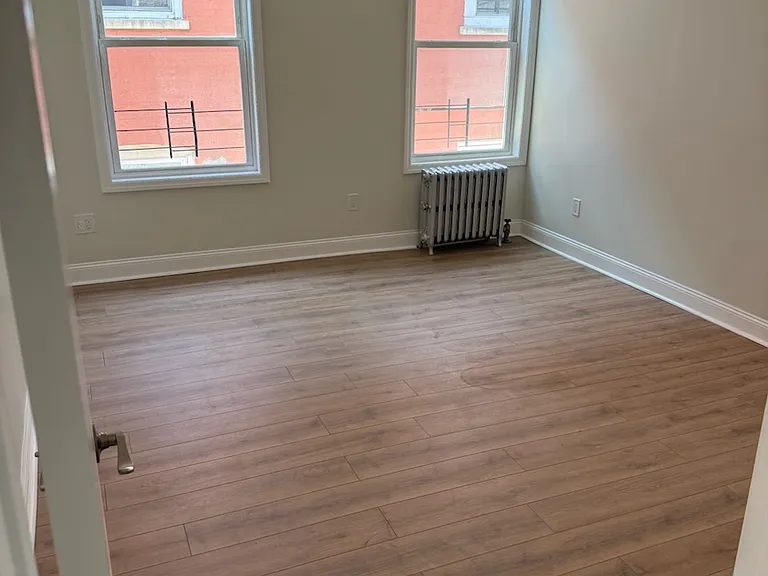 1854 Loring Pl S #2 — Photo 15