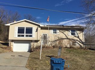 129 Collette St, Excelsior Springs, MO 64024