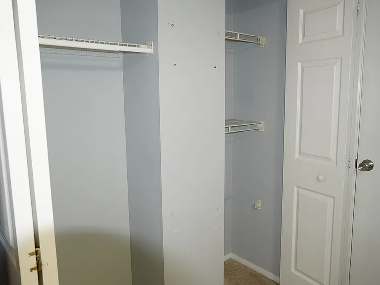 1684 Thenia Pl — Photo 18