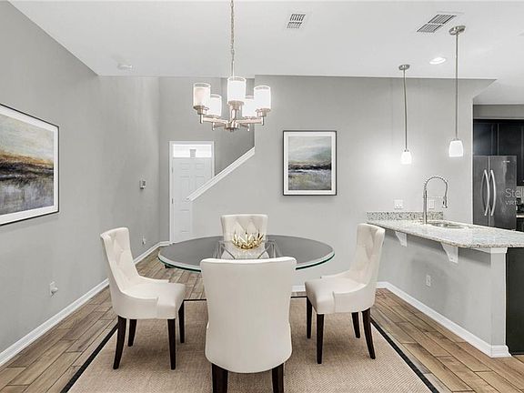 3rd image of 17425 Chateau Pine Way