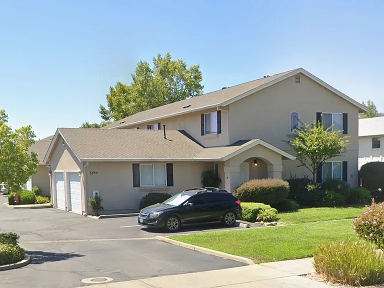 3455 Santa Rosa Way — Photo 1
