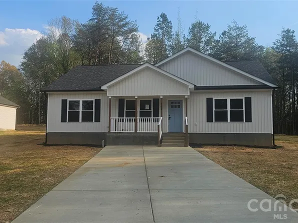 308 Zion Church Rd, Clover, SC 29710