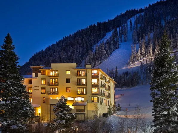 106 Sutton Place #308, Taos Ski Valley, NM 87525