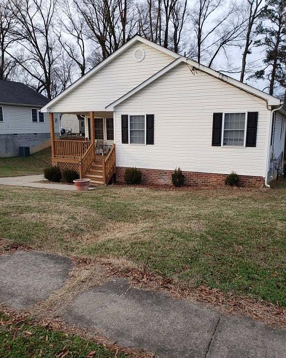 2nd image of 2201 Royall Ave