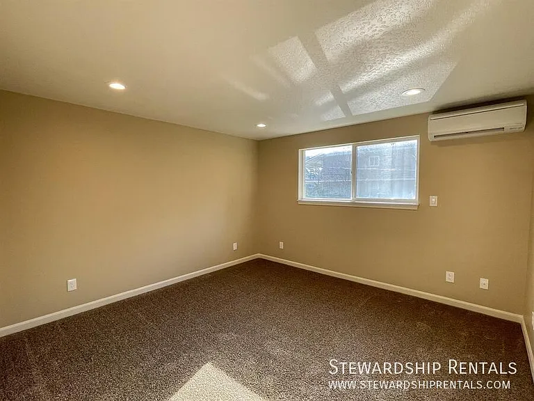1020 E 18th Ave #1 — Photo 16