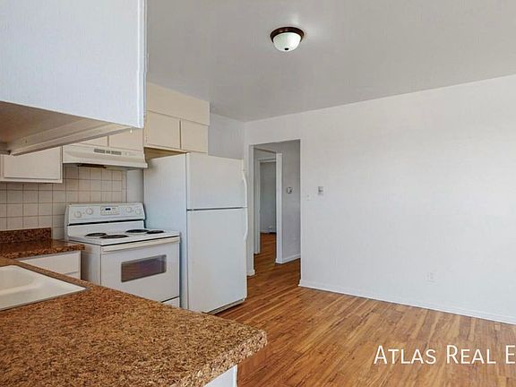 2nd image of 3006 Denver St APT 2