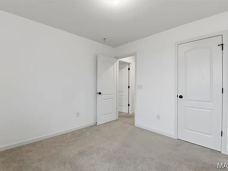 307 Newbridge Way — Photo 11