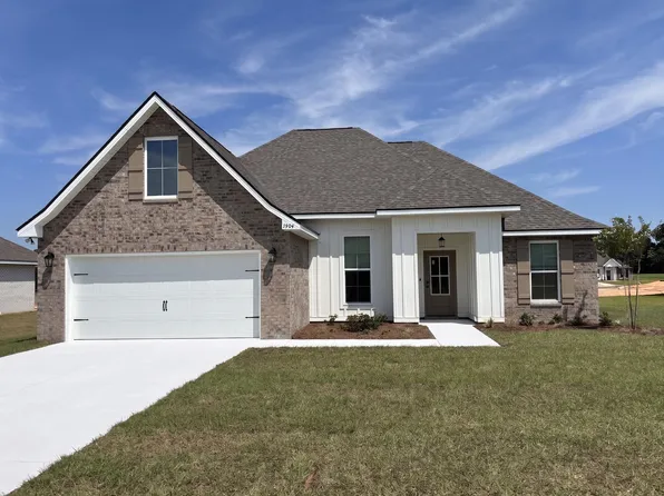 5904 Luckenbach Ln, Crestview, FL 32539
