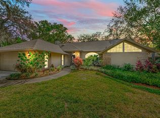 8804 Whispering Oaks Trl, New Port Richey, FL 34654