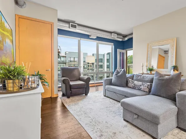 240 Spring St #407, Saint Paul, MN 55101