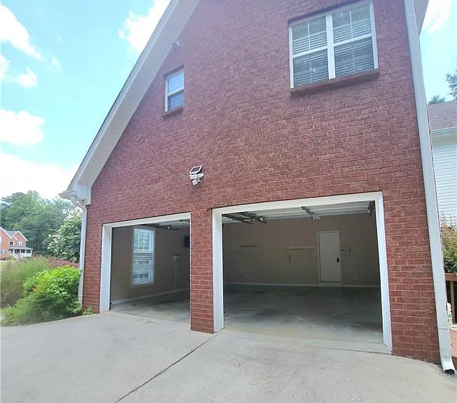 150 Canal Pl — Photo 36