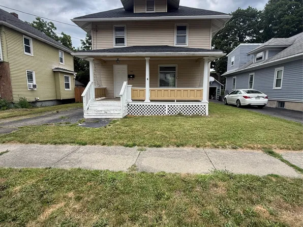 107 W Franklin St, Endicott, NY 13760