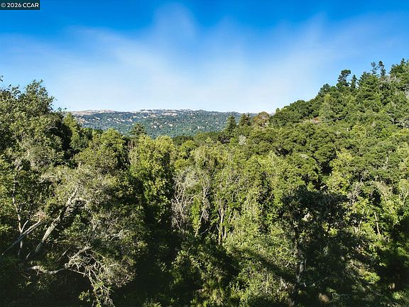 5th image of Camino Del Monte
