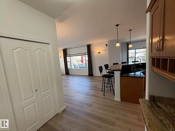 4th image of 2335 Rutherford Way SW