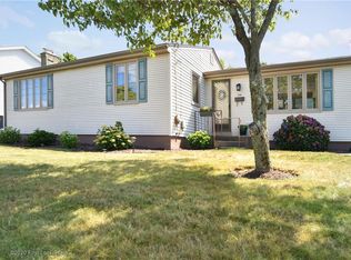 136 N View Ave, Cranston, RI 02920