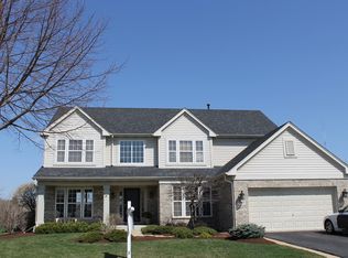 787 Easton Ln, Elk Grove Village, IL 60007
