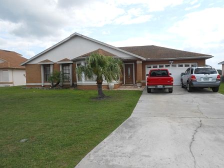 1st image of 629 Moss Park Ct