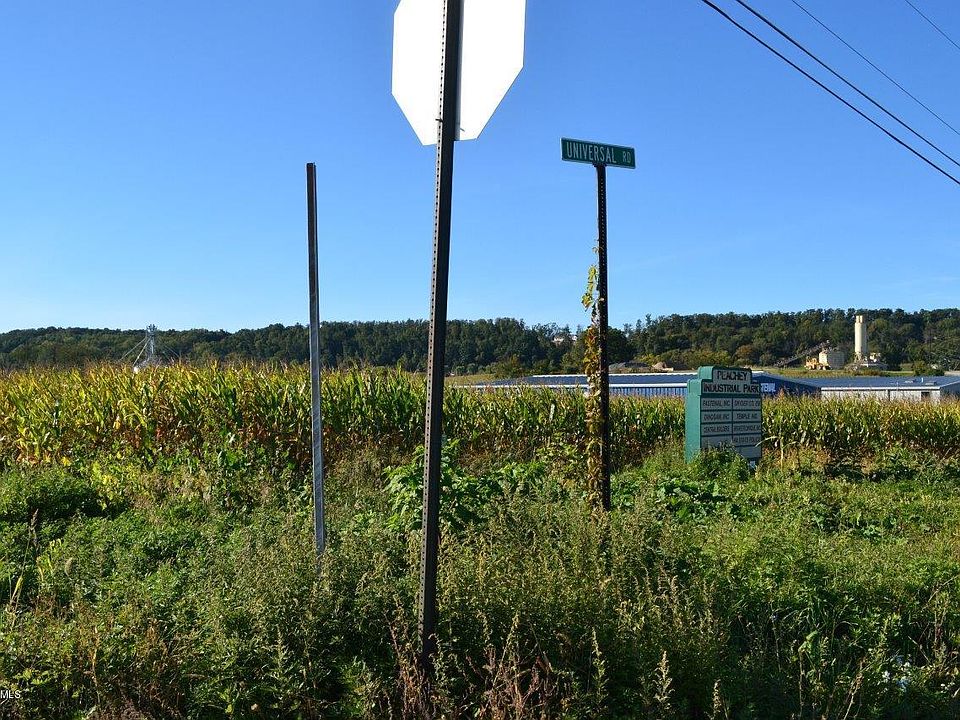 2nd image of 9 Universal Rd