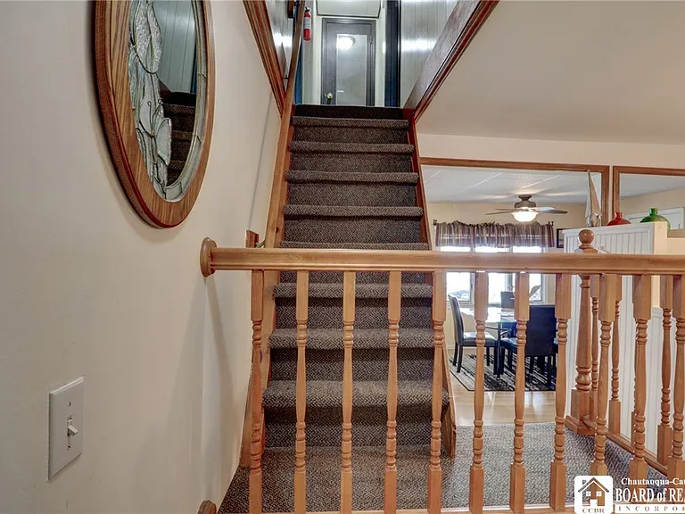 2372 Lakeside Dr — Photo 23