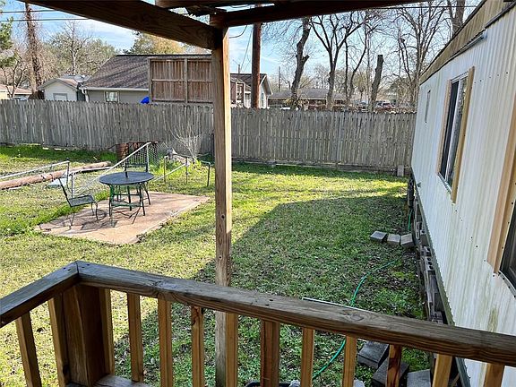 4th image of 10240 Malcolm Dr Trailer 18