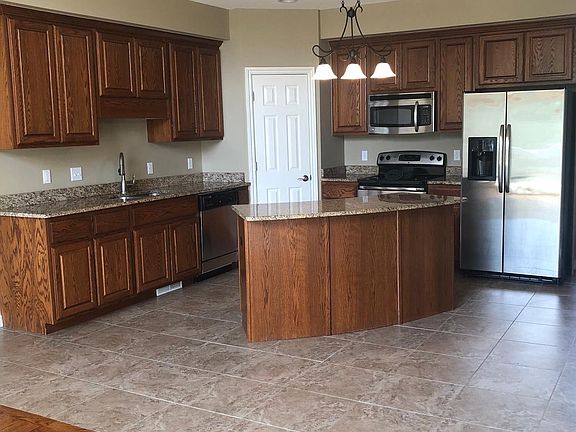 4th image of 2201 Austin Dr #2201