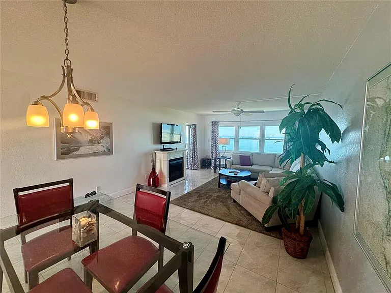1230 Gulf Blvd #1402 — Photo 22