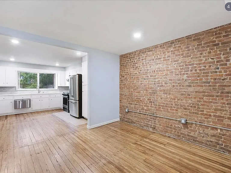 215 Shippen St #1 — Photo 4