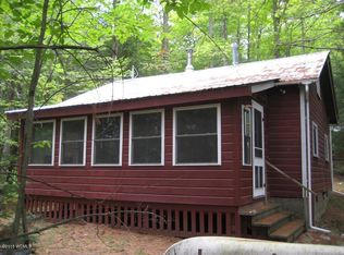 148 E Shore Dr, Adirondack, NY 12808