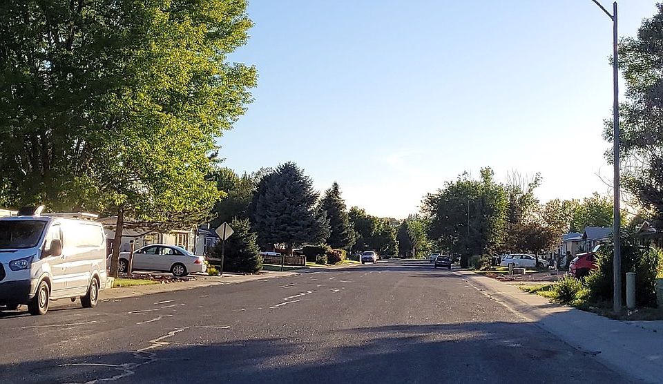 2nd image of 1851 Kellie Dr