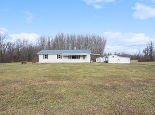 945 Hopewell Rd, Felicity, OH 45120