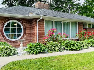 6 Lincoln Dr, Mount Vernon, IL 62864