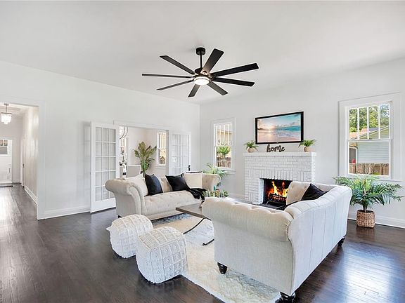 5th image of 1318 S PARK AVENUE