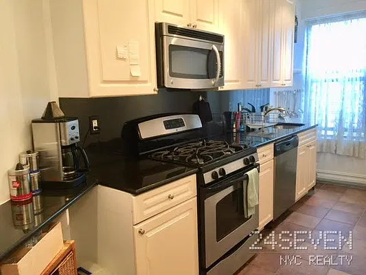 Rented by 24 7 NYC Realty Inc. | media 14