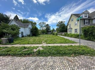 821 Ashland Ave, South Bend, IN 46616