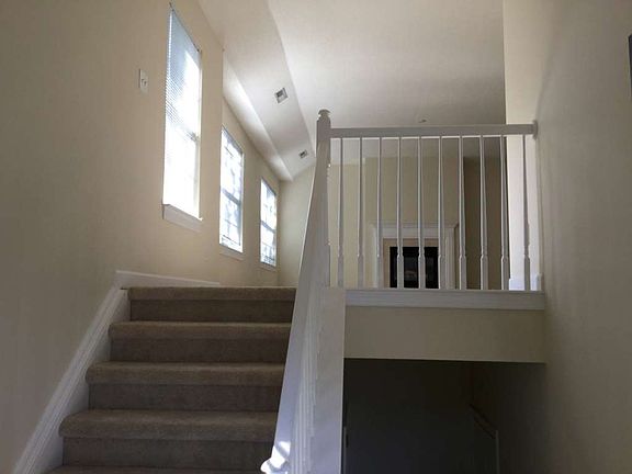 2nd image of 2211 Venice Ct
