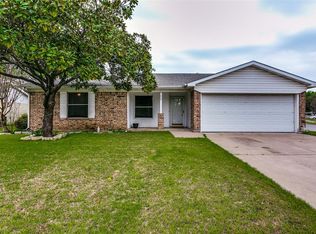 608 Blue Ridge Trl, Saginaw, TX 76179