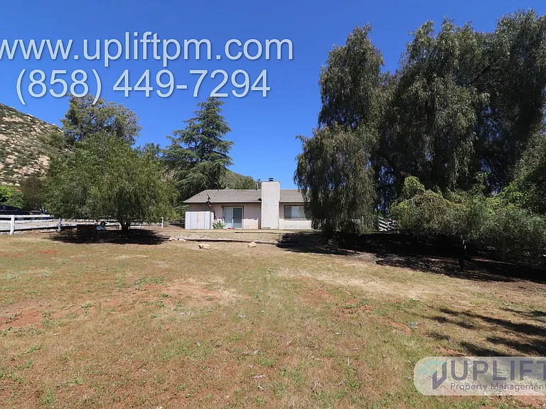15938 Caras Ct — Photo 14