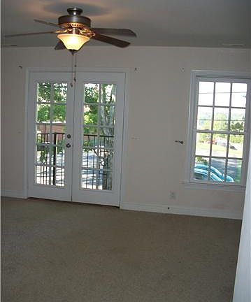 4th image of 495 N 1st St #495