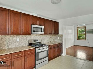 266 Leonard St #3A, Brooklyn, NY 11211