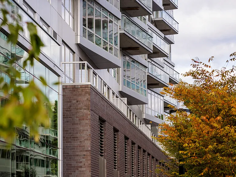 RiverHouse 9 at Port Imperial — Photo 22