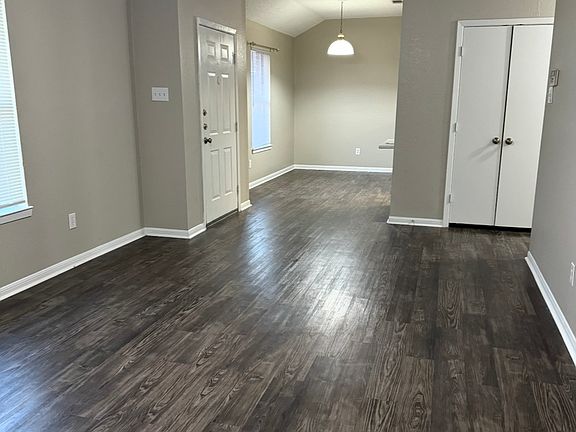 5th image of 1305 Bagby Ave