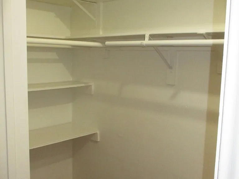 1105 Mound Ave #7 — Photo 9