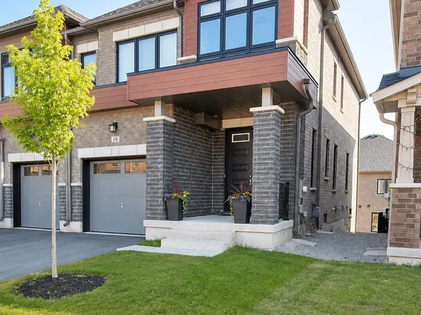98 Bearberry Rd, Springwater, ON L9X 2E1